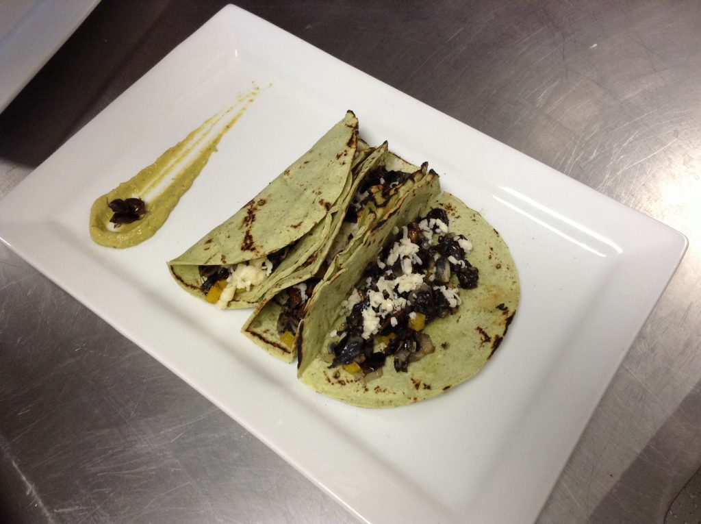 Caviar mexicano, insectos comestibles