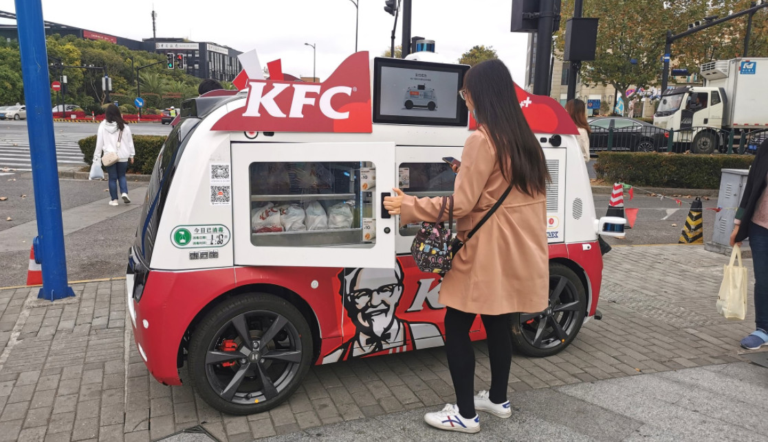 Kentucky Fried Chicken se adapta a la Nueva Normalidad con vehículos autónomos