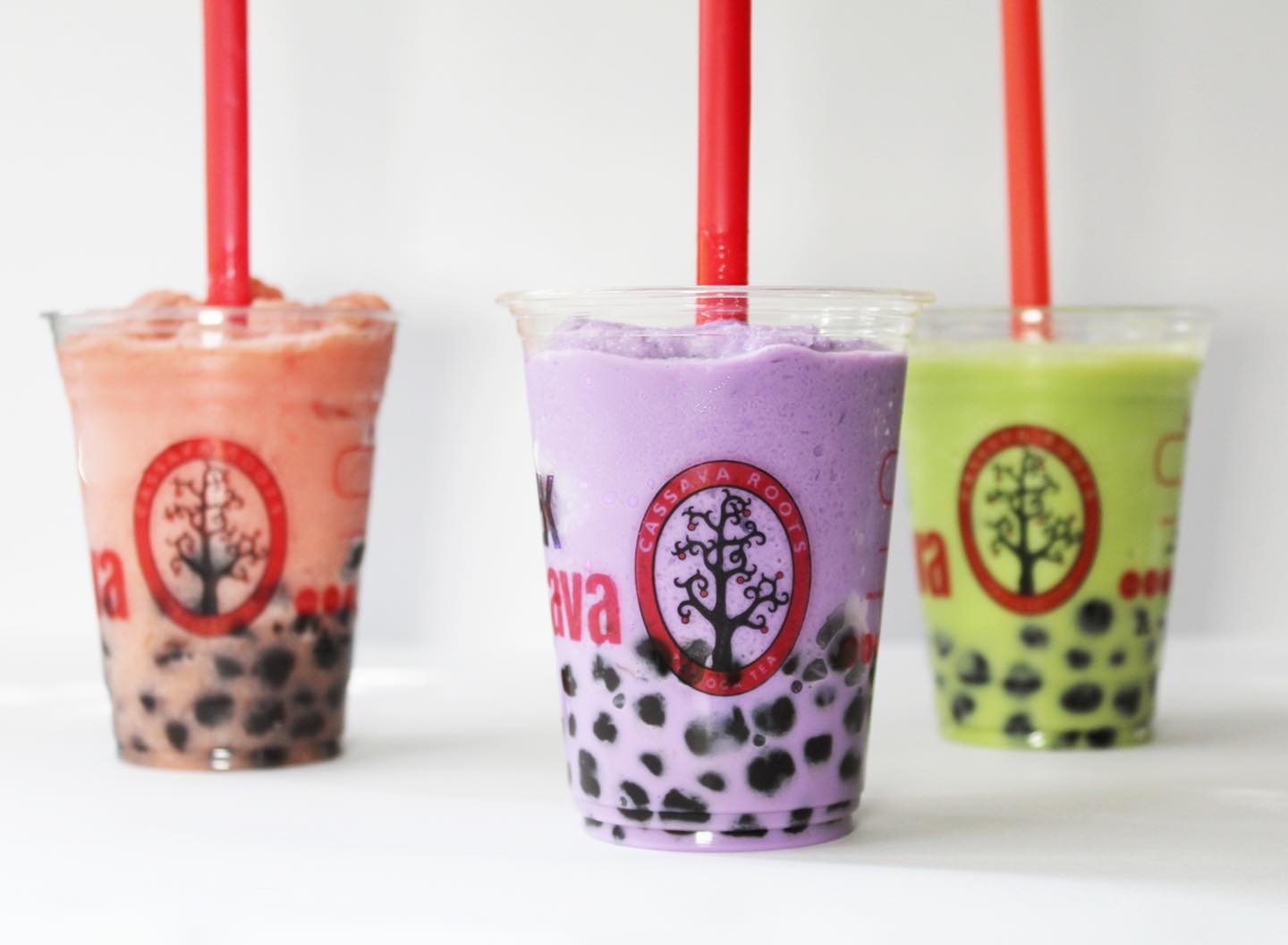 EL DIA DEL BUBBLE TEA FUE TODO UN ÉXITO EN CASSAVA ROOTS