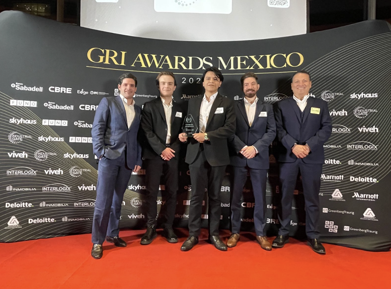 Doorvel es premiada como una de las mejores PropTech del Año en los GRI Awards México 2024.