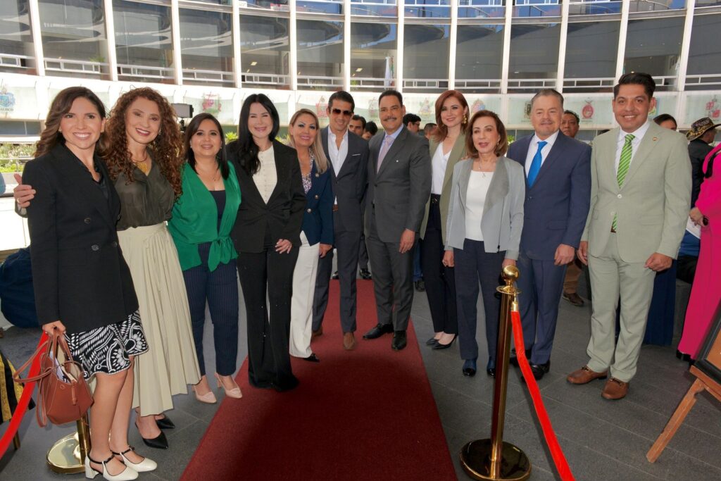 Aguascalientes conquista el Senado con su folclore y tradiciones