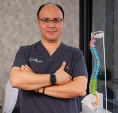 Innovan con revolucionaria técnica  endoscópica para operar columna