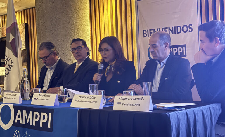 AMF y AMPPI unen esfuerzos para blindar los activos intangibles del modelo franquicia