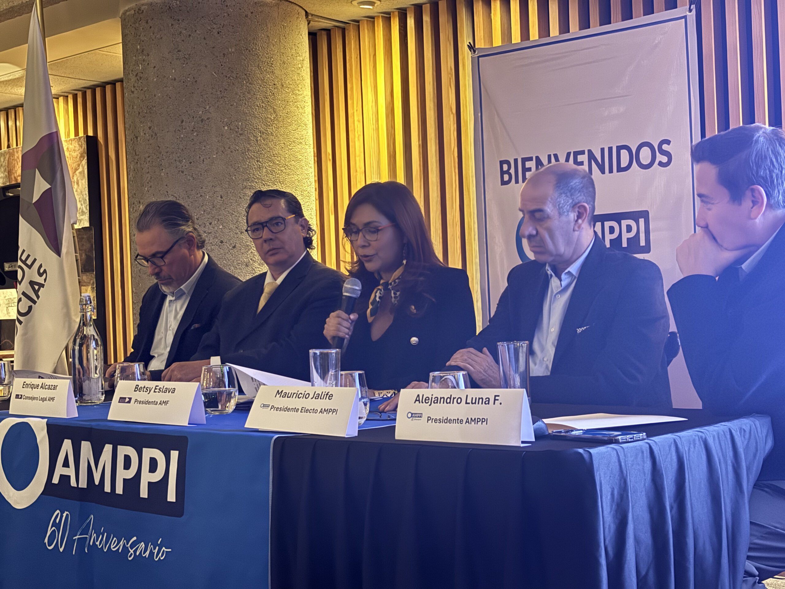 AMF y AMPPI unen esfuerzos para blindar los activos intangibles del modelo franquicia