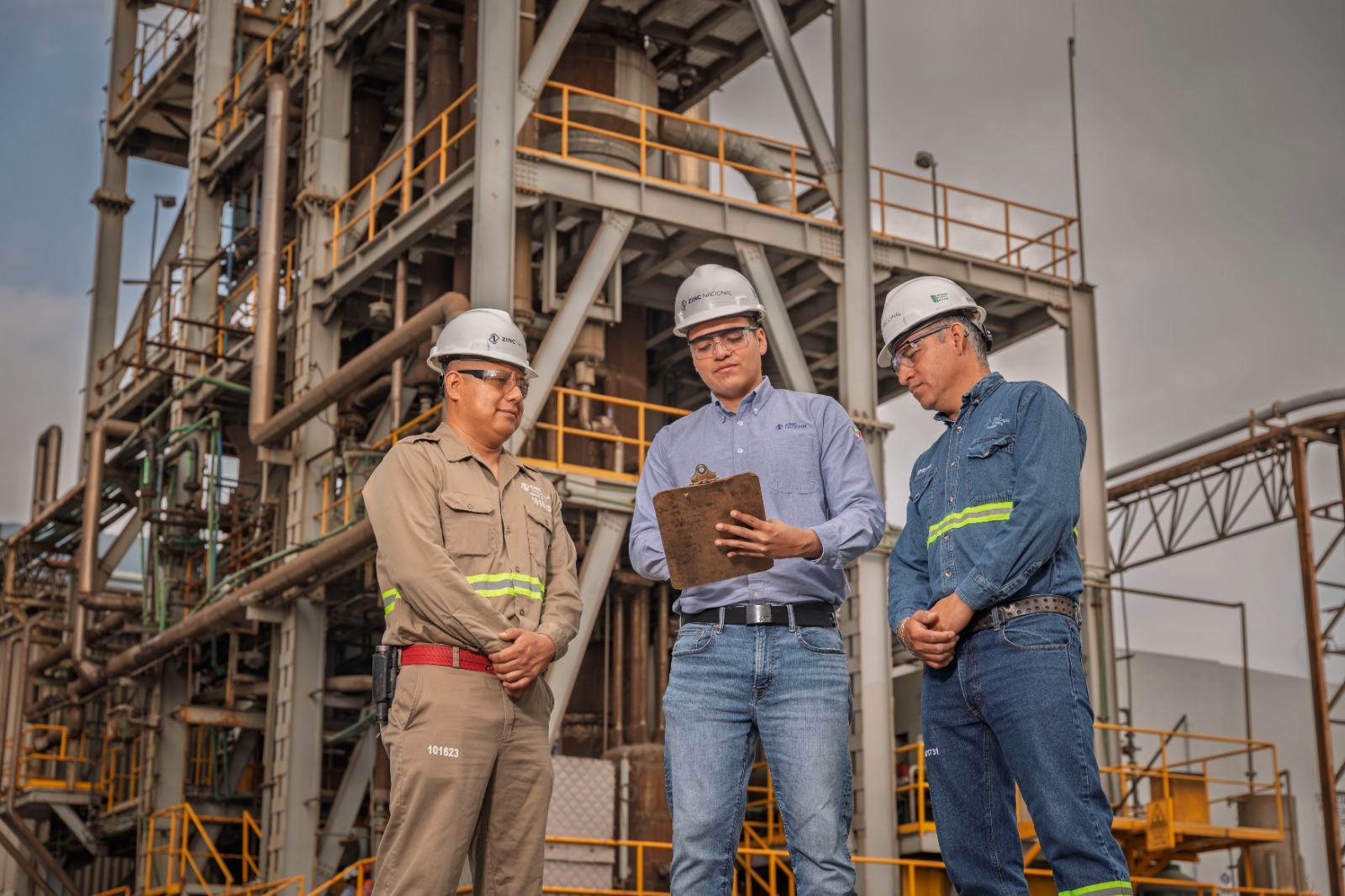 Zinc Nacional fortalece inclusión laboral con programa del DIF Nuevo León